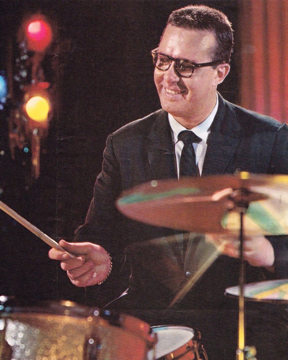 Today we pay tribute to Jazz drumming legend Joe Morello 🥁

Joe helped shape the sound of Modern Jazz drumming as we know it today. 

What’s your favorite Joe Morello performance? Let us know in the comments  🎉