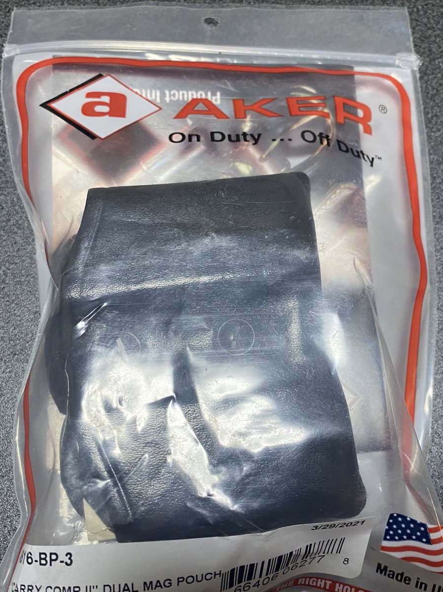 BellicTa38's tweet image. LAPD私服装備
#AKER