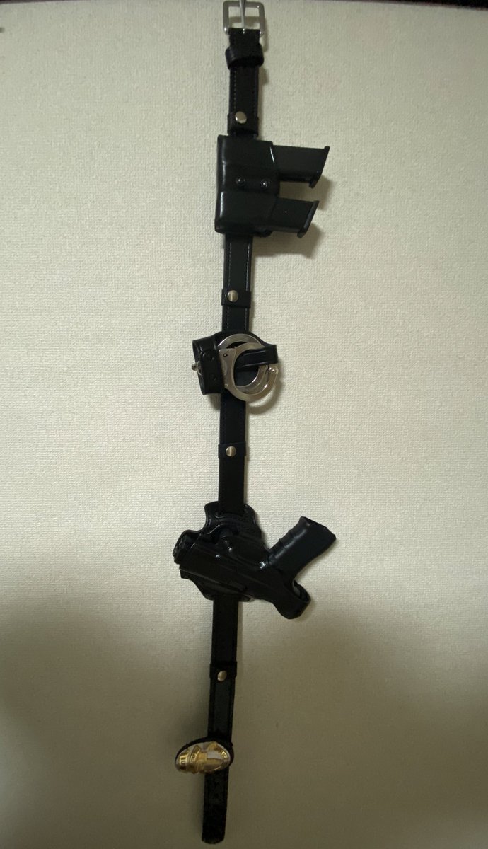 BellicTa38's tweet image. LAPD私服装備
#AKER