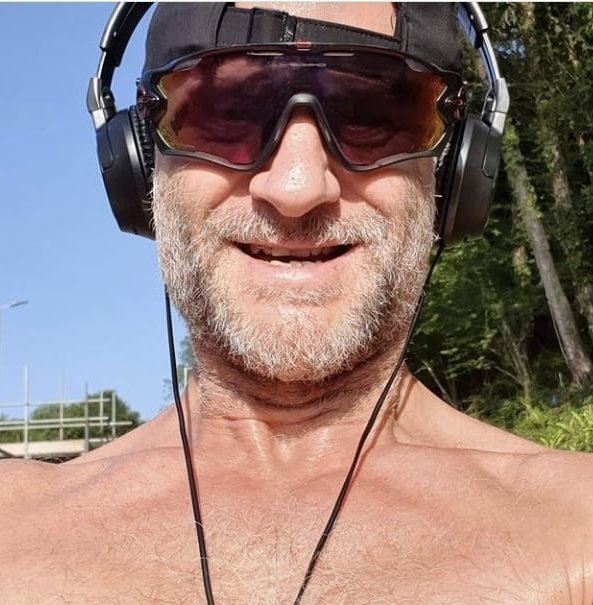 christhrall's tweet photo. We're born FREE and we die FREE - how you choose to live in between is up to you! β€οΈ ππΌβοΈ
#christhrall #healthylifestyle #inspirational #Trending #commandocoach #onelife https://t.co/cJH7t40GOy