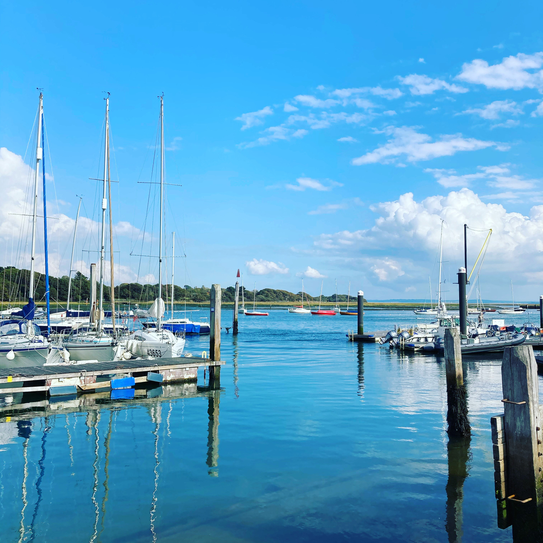Coastal living 😍
#lovewhereyoulive #lymington #coastal