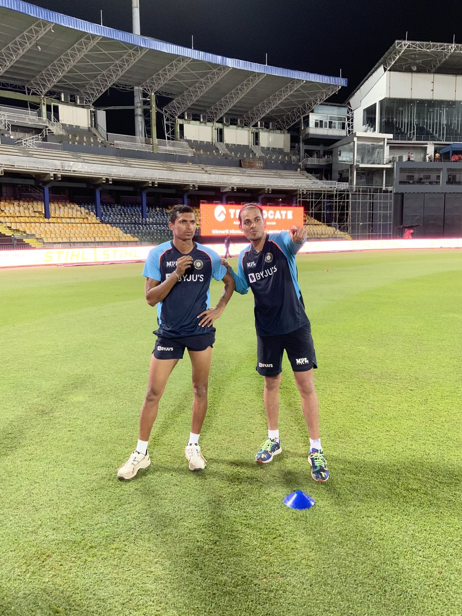 Practice session ended with a photo session 😁 #TeamIndia