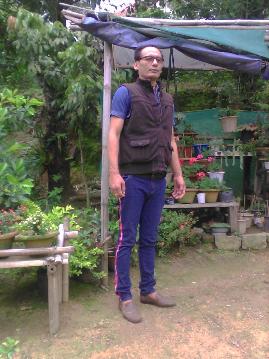 LongkumerAm's tweet photo. Its me A M LONGKUMER. world peace committee chairman lifetime and india peace maker lifetime govtt of india official. you could type my name and login my facebook it's my picture. https://t.co/e5LvFs9dcy
