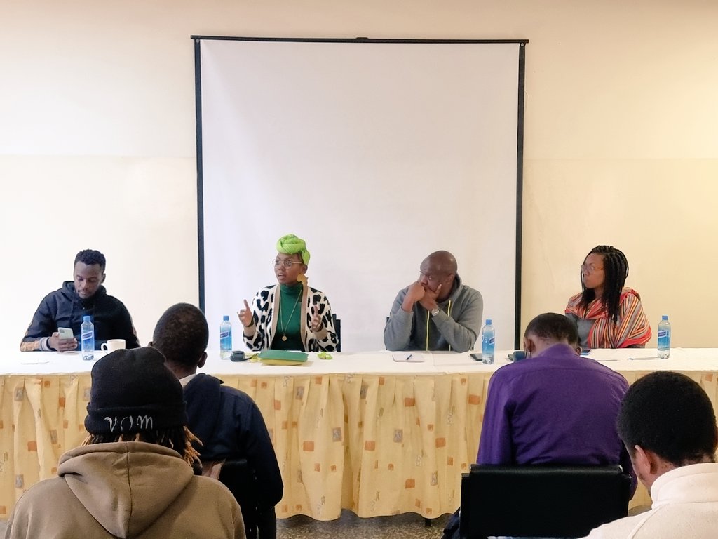 davidmuriithi's tweet photo. What do you get when @Brianmbunde @Misskihoro @Mwirigi share their creative journey with cohort participants @perFORMKe? You get a splurge of AWESOMENESS 👌🏽#Win #MusicBusiness #CreativesKE #PerformMusicIncubator #SatMorn https://t.co/oq0dvYWsc2