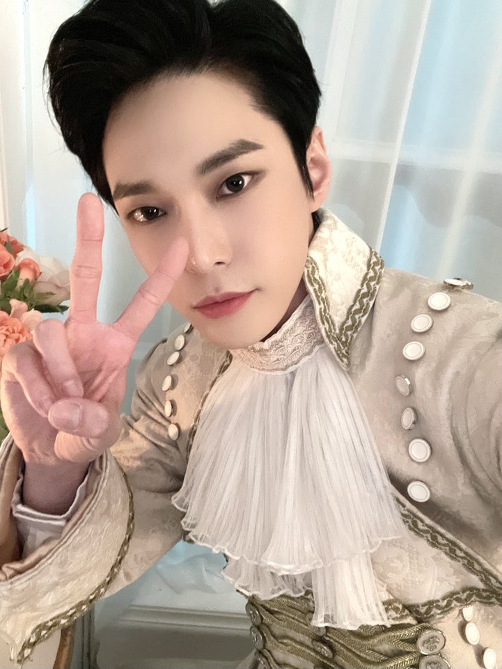 E6fKZWmVIAQBUJb?format=jpg&name=orig