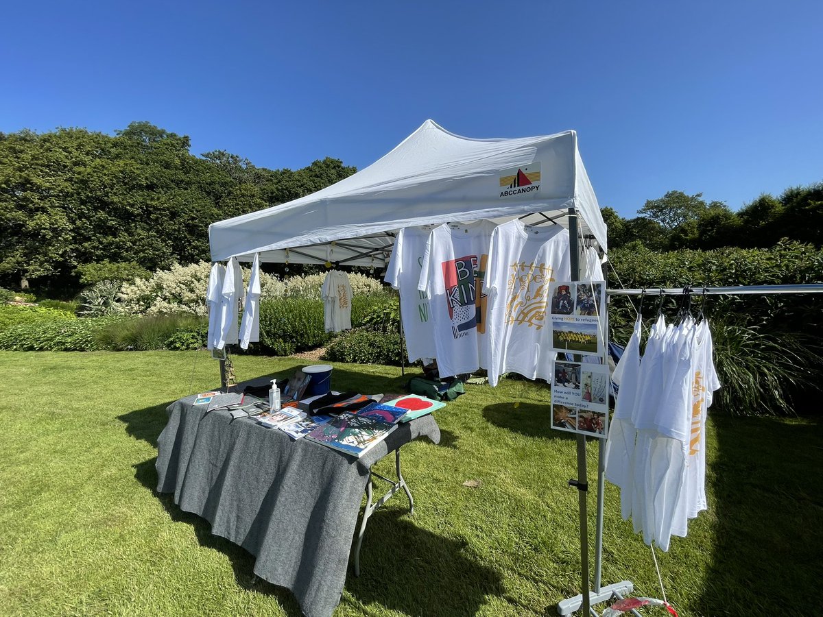 We’re at <a href="/SUSSEXPRAIRIES/">P & P McBride</a> today for their handmade craft fair. It’s a scorcher but there’s a lovely gentle breeze! #fundraiser #charity #refugeesgr #asnteamuk #bridgesnotwalls #MakeADifference #BeKind #sussexprairies #westsussex