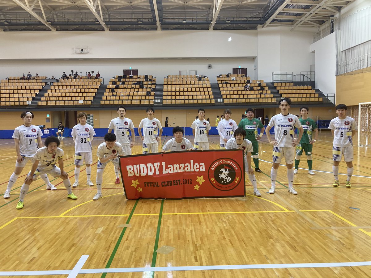 kantofutsal1's tweet photo. 第23回関東フットサルリーグ1部 powered by PENALTY 第3節 2021/7/17（土）
@エスフォルタアリーナ八王���
ファイルフォックス八王子vsバディランツァーレ
前半 1-1
後半 3-2
total 4-3

#関東フットサルリーグ1部 
#第3節 https://t.co/xsaoY065bf