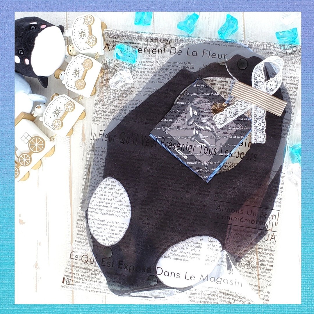 chocolatruby's tweet photo. こないだ描い�� #シャチ の親子のイラストを #canva でカードにして #シャチのスタイ につけてラッピング♡ご購入ありがとうございました💕 https://t.co/mNS0VFhQyA