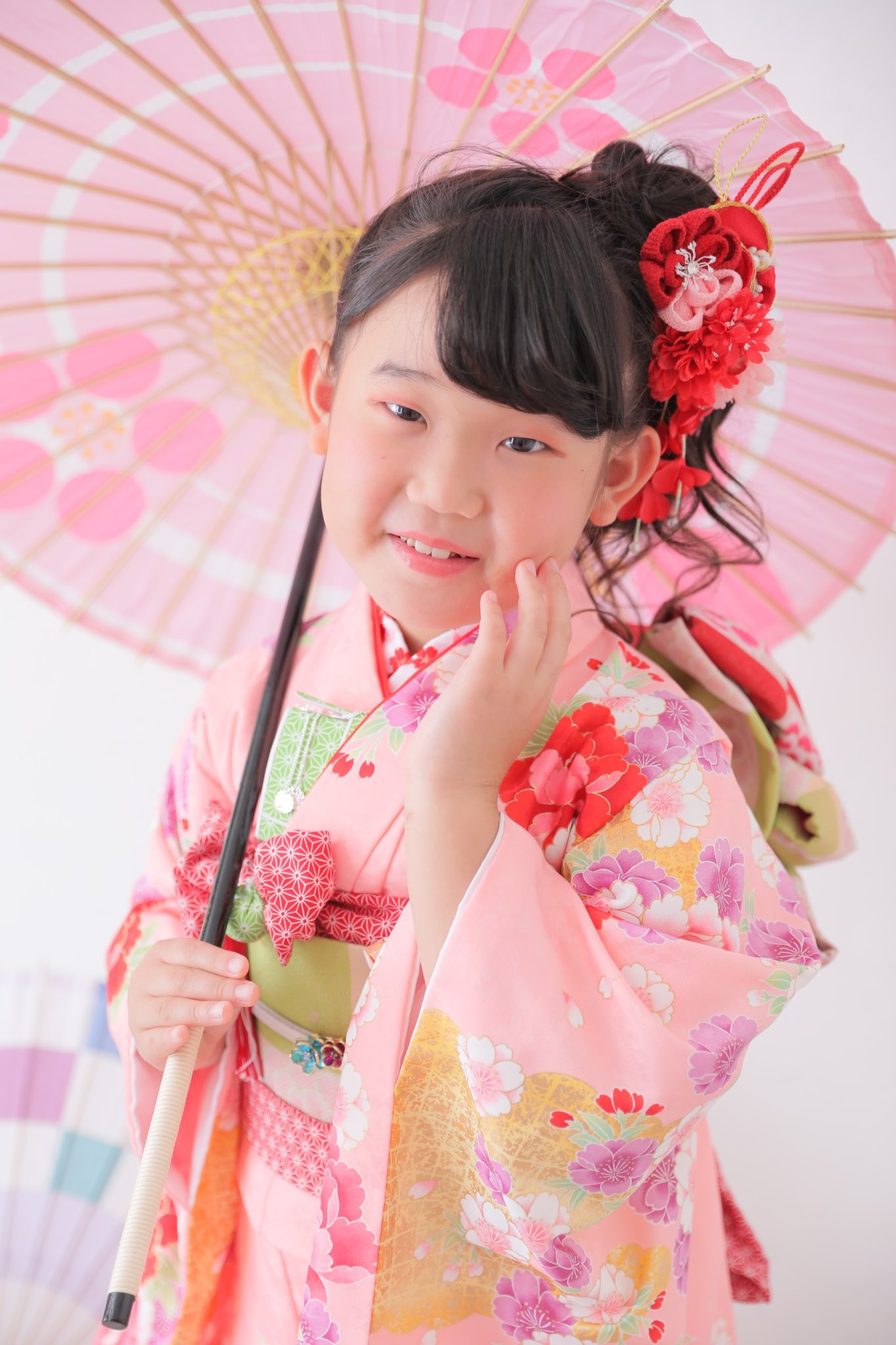 シャレニー高槻阪急店 7歳七五三には プレミアムモデルメイクプラン がおすすめ 着物 ドレス のときに ヘアチェンジ こだわり ヘアメイクもご提案します シャレニー高槻阪急 01 126 111 T Co Dovvdjj1pr Twitter