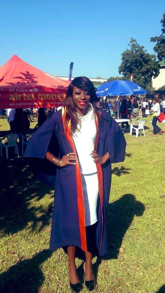 MsChipasula's tweet photo. On this day in 2015, I Graduated from Evelyn Hone College of Applied Arts and Commerce, with a Diploma in Journalism and Public Relations..  🕺🏽

#FirstGraduation 🙏😃❤️#WhereItAllStarted https://t.co/kYSdxUrfJW