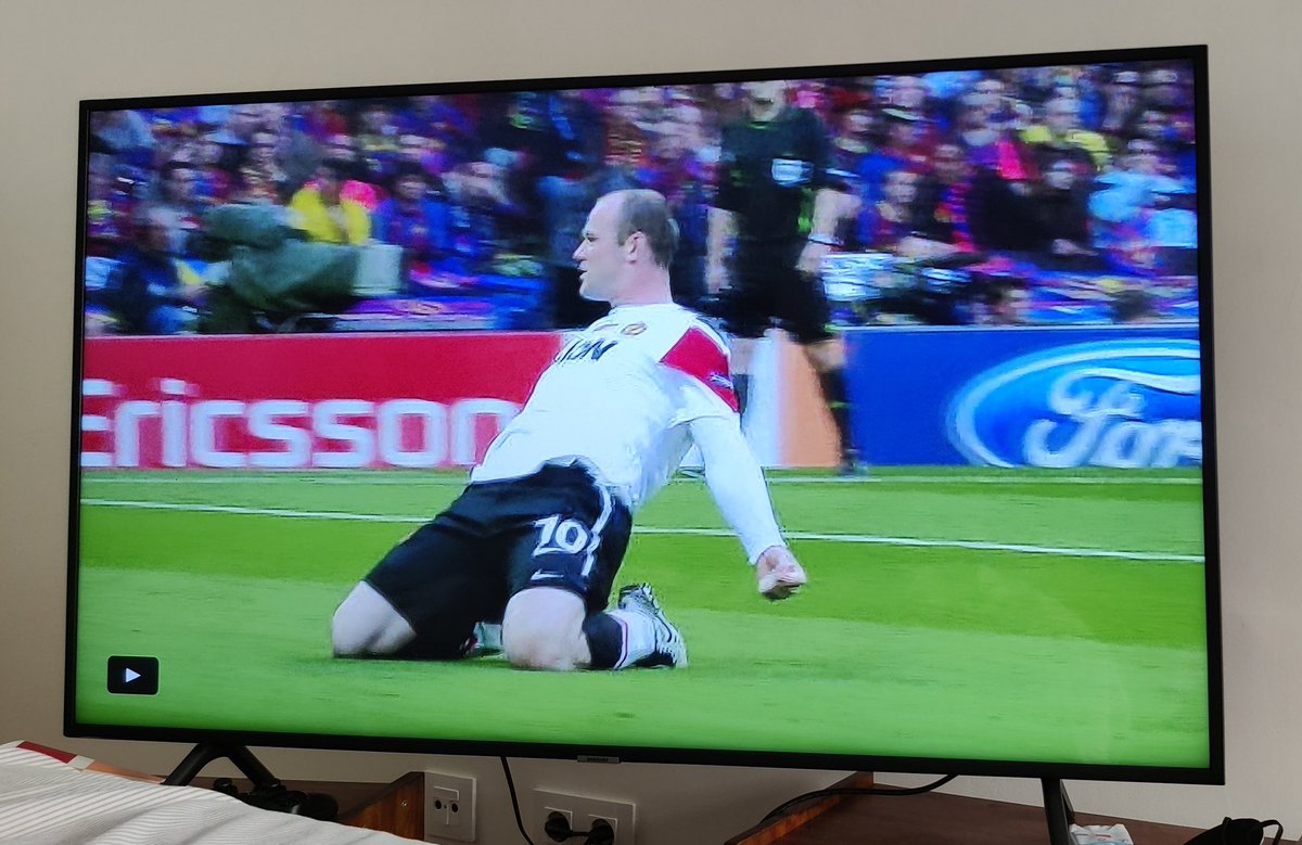 My respects a <a href="/WayneRooney/">Wayne Rooney</a>, que pedazo de jugador, una carrera desde mi punto de vista infravalorada. Probablemente eclipsado por la generación del FCB y el duelo #messi vs #CR7