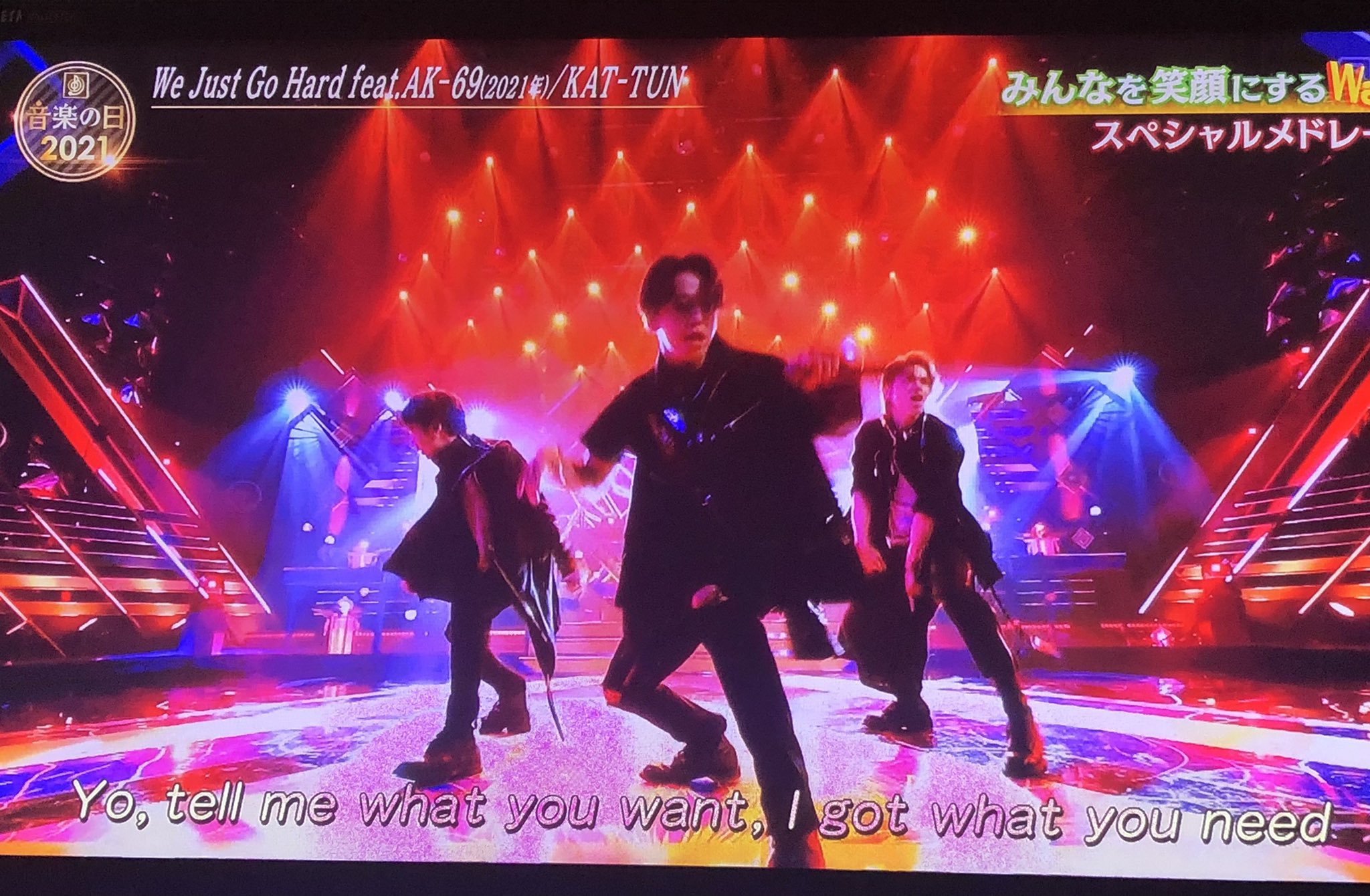 China Kat Tun本当かっこよかったな 衣装かっこいいし 亀梨くん途中からサングラスかけるし はぁ Kattun 亀梨和也 上田竜也 中丸雄一 China Kat Tun本当かっこよかったな 衣装かっこいいし 亀梨くん途中からサングラスかけるし はぁ Kattun 亀梨和也 上田竜也 中丸雄一