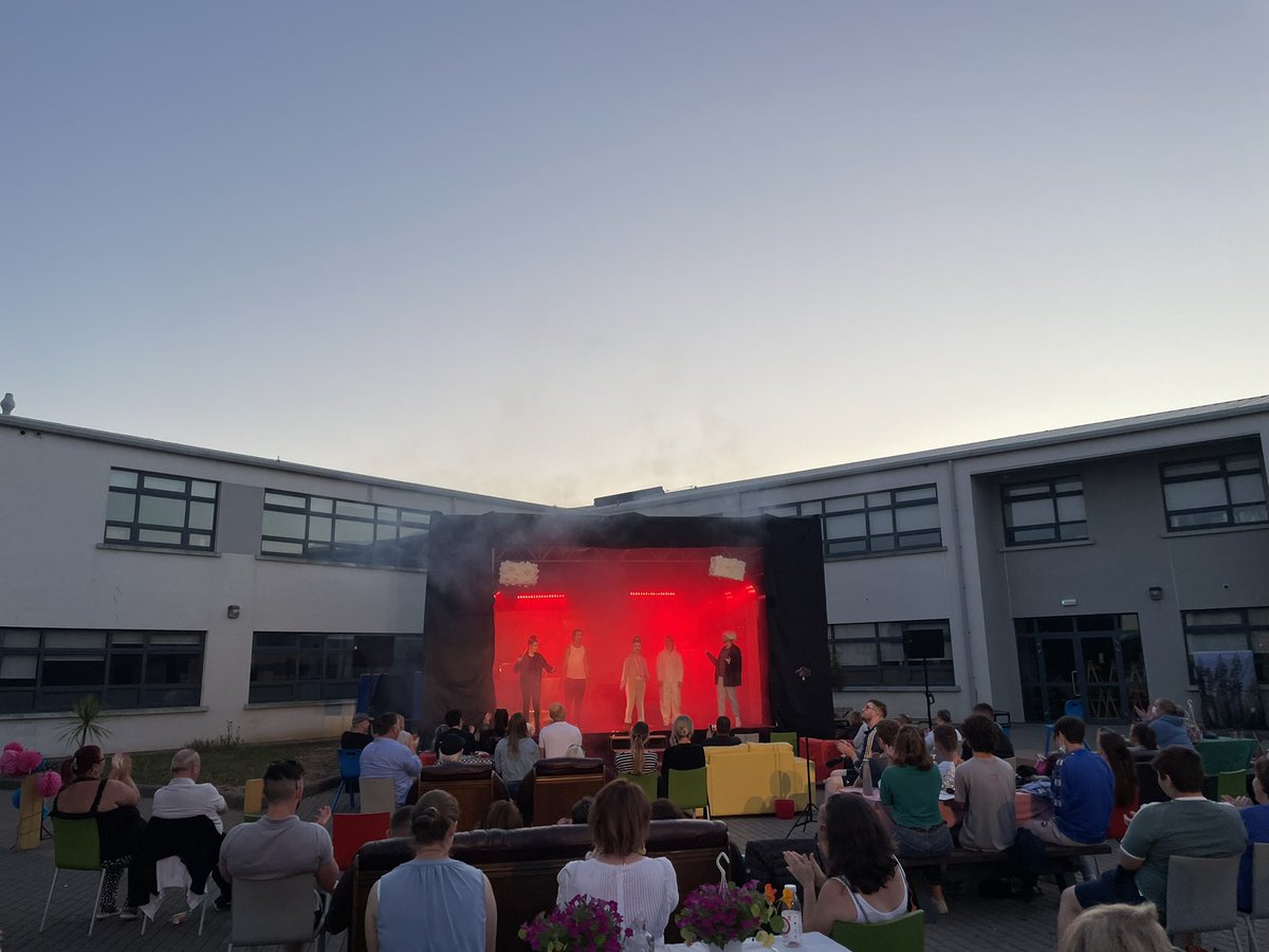 It was another special night last night with our final performance of Beyond Help!

Tonight brings the Clós Festival to a close with Michael McDonnell, the Teacher’s Act and Letters to a Ghost. There are just 6 tickets left

☀️ is shining, come join us 😊