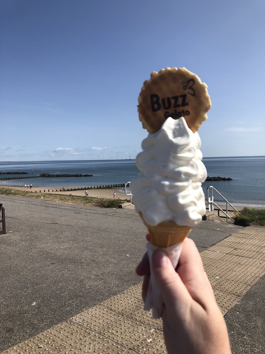 ScottishSuzee's tweet image. Just a few pics from my #bigstepforward 5 mile walk this morning in memory of my dad. Did it in about 1hr 40 as I had a nice picnic in the middle of it lol @PancreaticCanUK