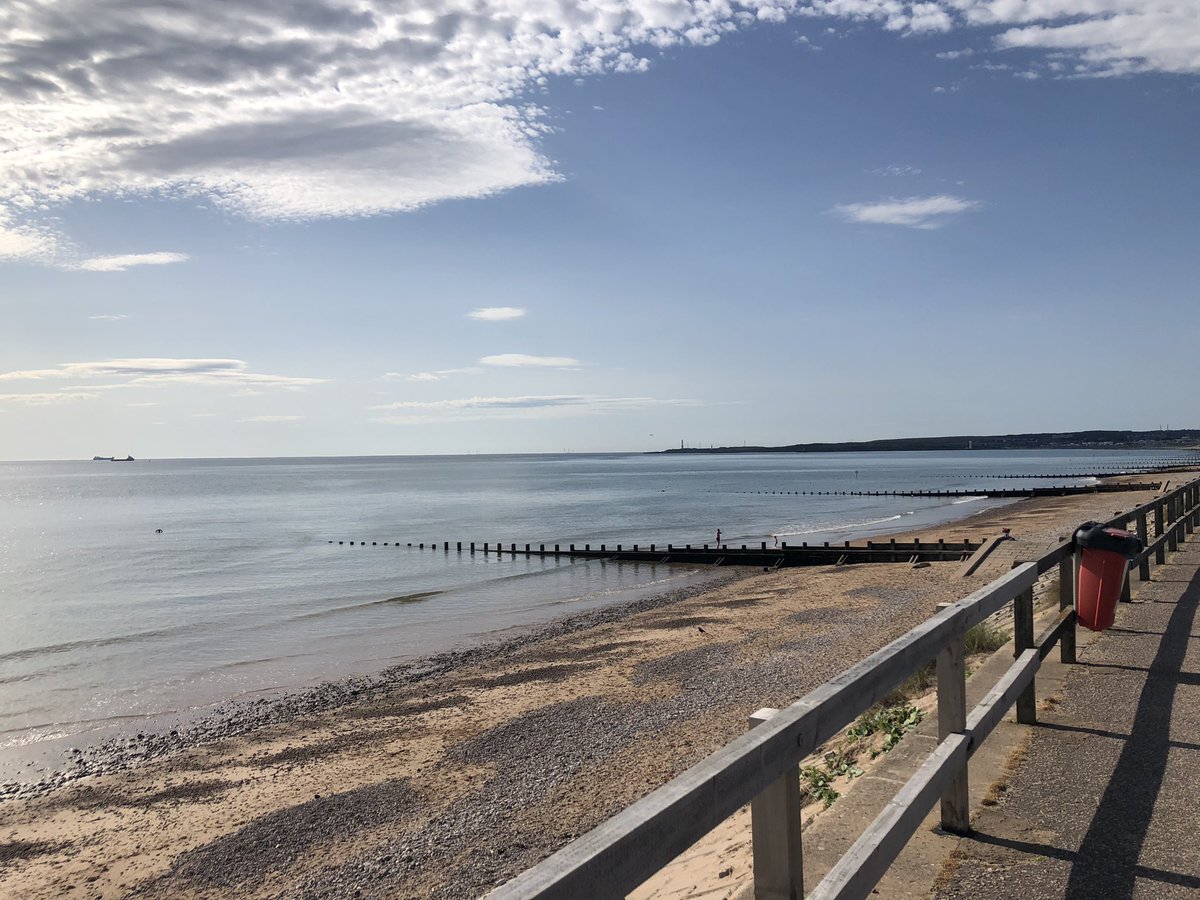 ScottishSuzee's tweet image. Just a few pics from my #bigstepforward 5 mile walk this morning in memory of my dad. Did it in about 1hr 40 as I had a nice picnic in the middle of it lol @PancreaticCanUK