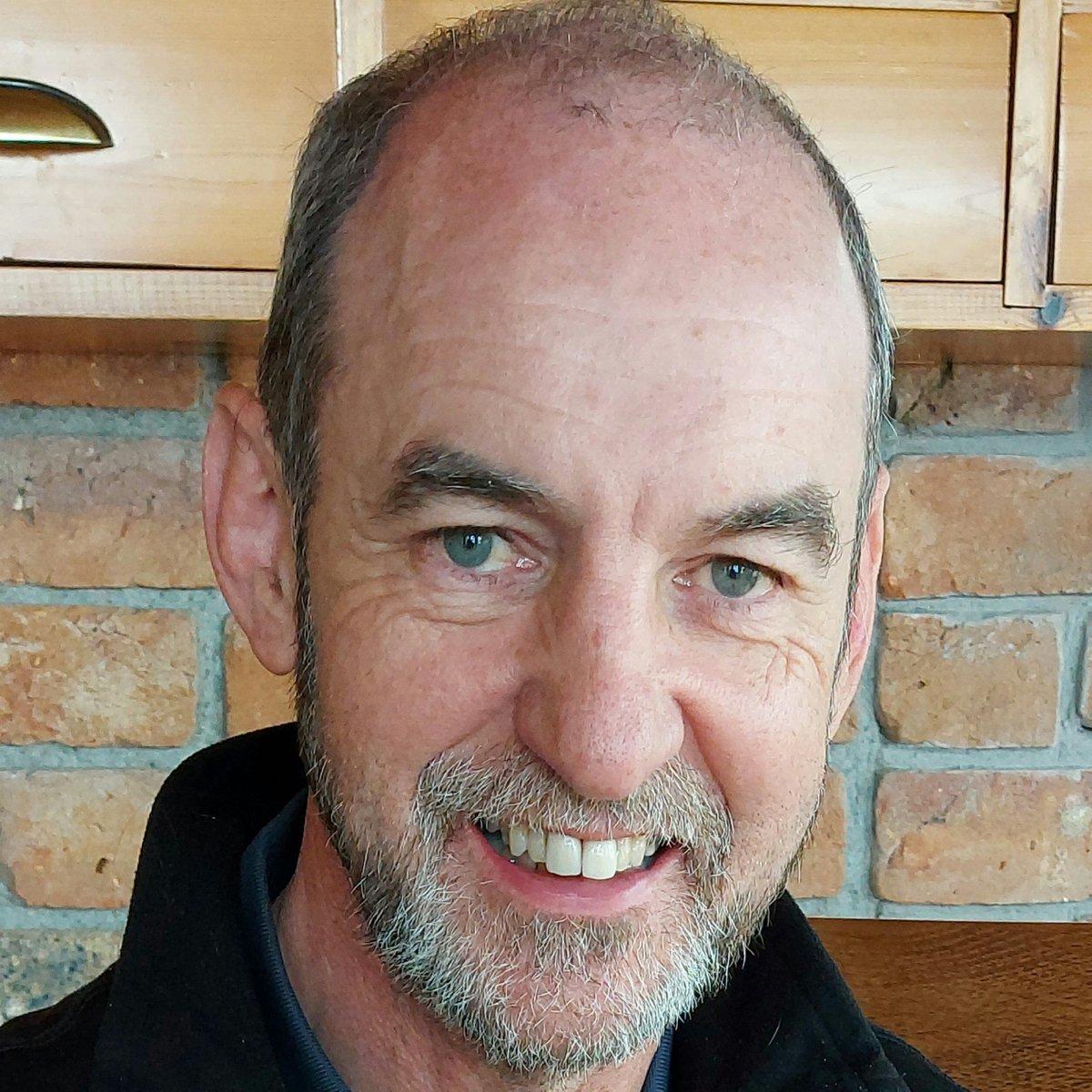 rtenews's tweet photo. MISSING APPEAL: Desmond McGowan, 62, is missing from his home in Castlebar, Co Mayo, since yesterday. He is 1.70m tall with greying hair and an unshaven beard. He is believed to be travelling in a grey Honda HR-V, reg no 161-MO-2889. Contact Castlebar Garda Station 094 903 8200. https://t.co/ZgSrgs5TEs