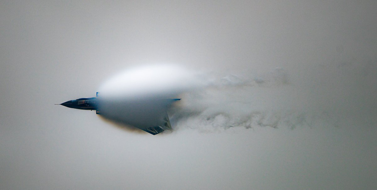 #virtualairtattoo The stunning Italian flying Tornado cloud