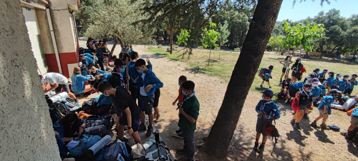 ¡Empezamos Navalagamella 2021! ¡Todos listos! Tenemos muchas ganas de esta nueva aventura, y tú puedes seguirnos también con el Libro de Campamentos. ¡Lee lo que hicimos ayer en la nueva página ya disponible!: gsorion.wixsite.com/librodecampame… #gsorion #scouts #campamentodeverano