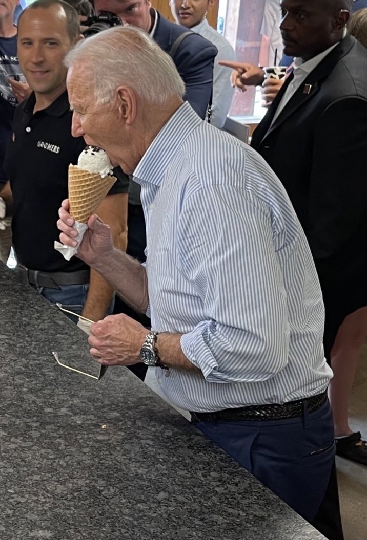 JackPosobiec's tweet photo. More votes than Obama https://t.co/mPWo6SXcWI