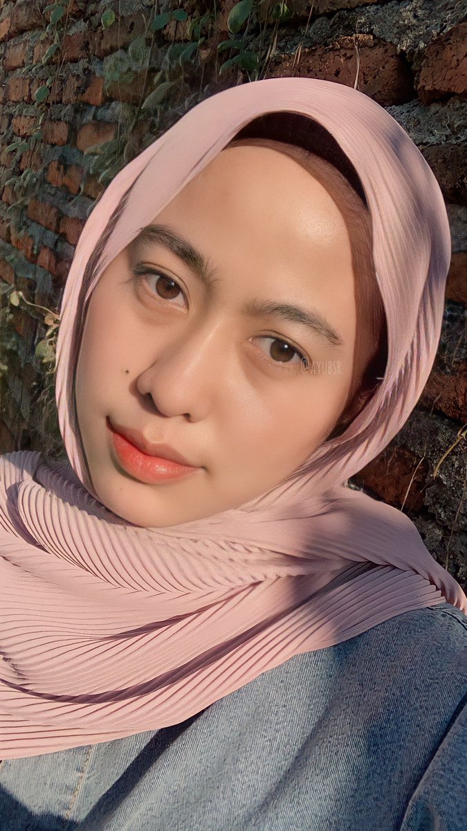 Ayu tweet media