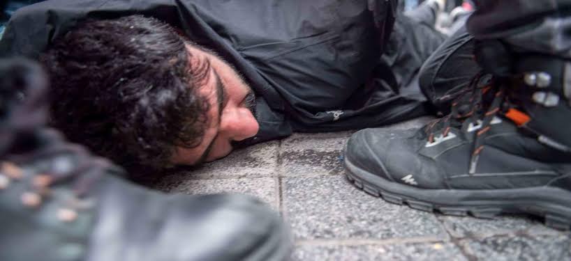 Gençlerimize çok değer veriyor ve önemsiyoruz 
#BirYalanYazAkpDen