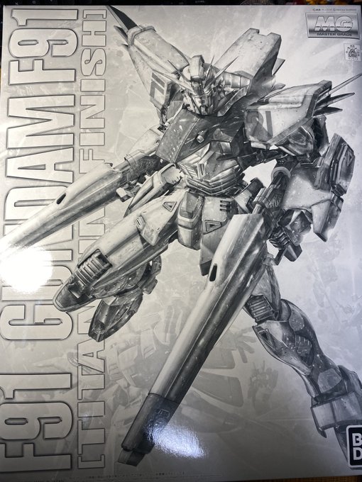 いつもはガッカリなモノクロ箱だけどえらいかっけぇ 