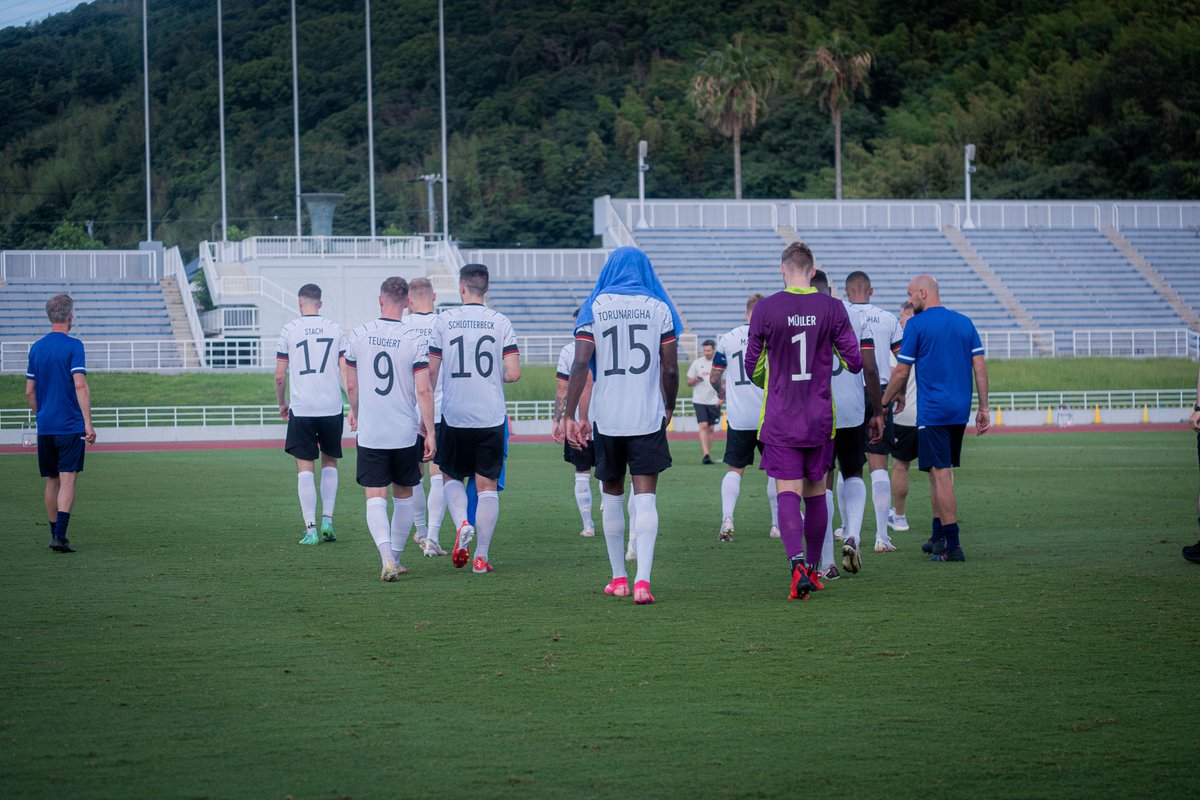 💬 Stefan #Kuntz: "When one of our players is racially abused, playing on is not an option."

#WirfuerD #GERHON