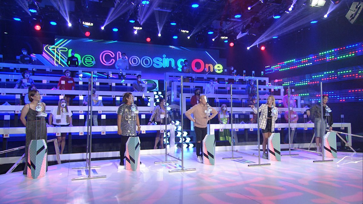 everybodysingph's tweet photo. Our third SINGko, Row 4! #EverybodySingComedy https://t.co/0B930jA2kd
