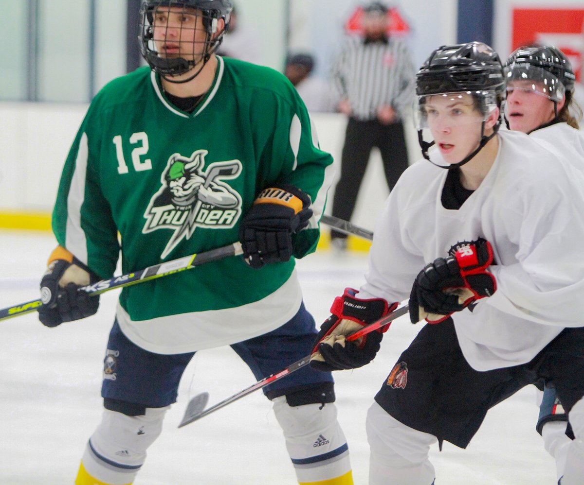 USPHL's tweet photo. Plenty of great hockey Friday at the #USPHLSummerShowcase! What does Saturday have in store? Games begin at 8 a.m., and continue well into tonight at several Massachusetts and New Hampshire rinks. Follow the USPHL all over social media for great content all weekend long. https://t.co/7MKz0rUIp5