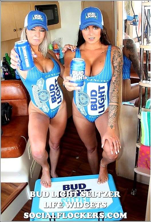 SOCIALFLOCKERS's tweet photo. SANDBAR TODAY 1PM...
https://t.co/EwcHOHEB9u 
&amp;
Life Widgets

JOIN US TONIGHT AT TROP - LIVE MUSIC - SCOTT JOHNSON 

Scott Johnson BAND 10PM. https://t.co/tVh3Tzkl7Y