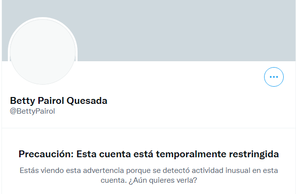 JulianMaciasT's tweet photo. Nueva historia de 3 capítulos:
- La ONU usa la imagen de activista revolucionaria cubana como si fuera manifestante contra el gobierno.
- La persona de la imagen (@BettyPairol) denuncia la manipulación con su imagen.
- Twitter banea la cuenta de Betty Pairol por actividad inusual https://t.co/XX1ajSh7ym