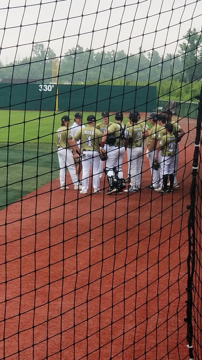 5toolmaggs16u's tweet photo. Game 1 of the Sugar Beets Invitational at Siena Heights University https://t.co/m7Lb5gTy4D
