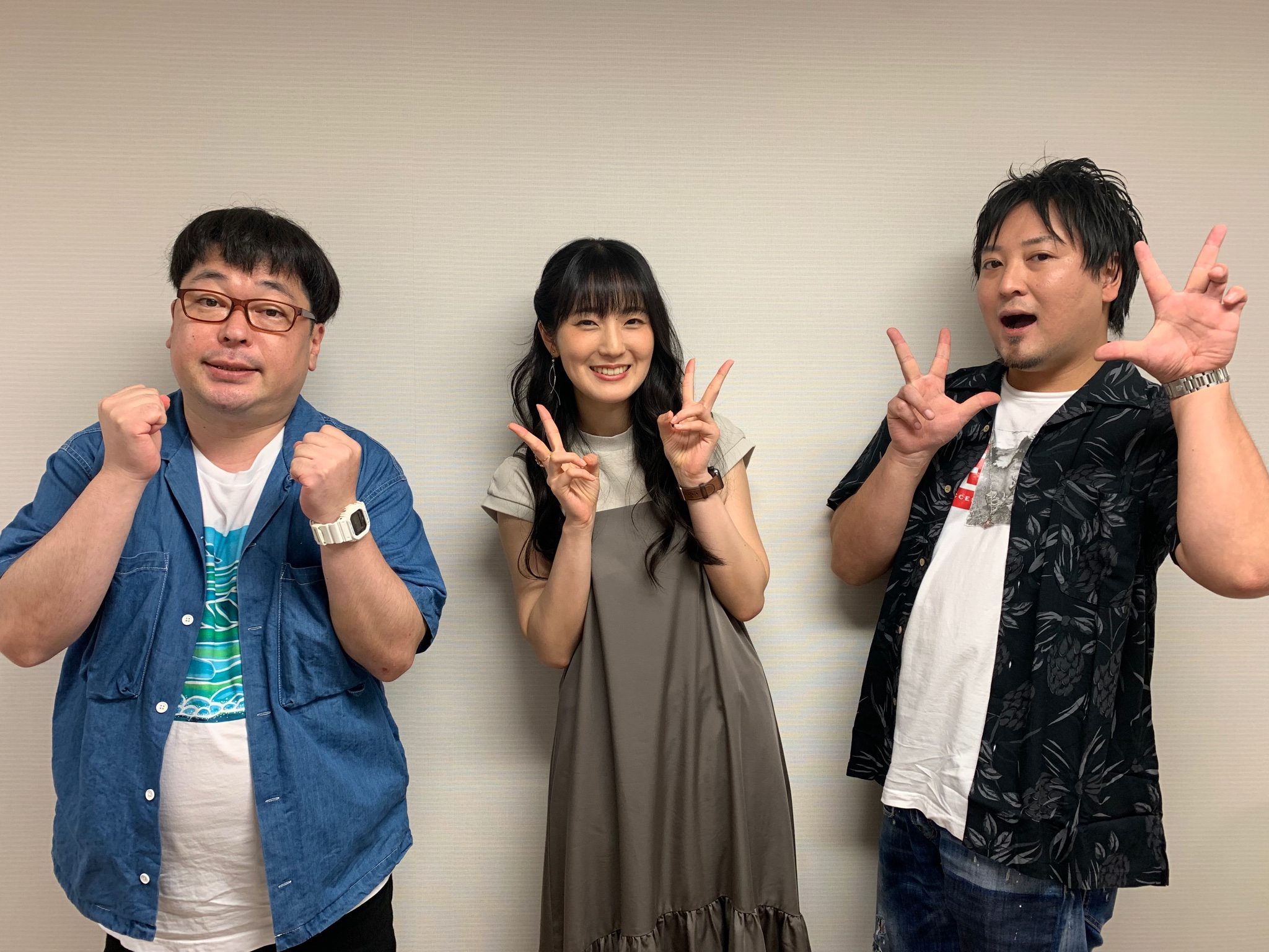 天津 向 アニメを語るなvol11 終了 今回も面白すぎるライブでした 渡さんとのアニメトーク は永遠に喋れるし 石川由依さんとのゆるーいトークもここならでは ありがとうございました また次回 アニメを語るな T Co 4k536gumtq