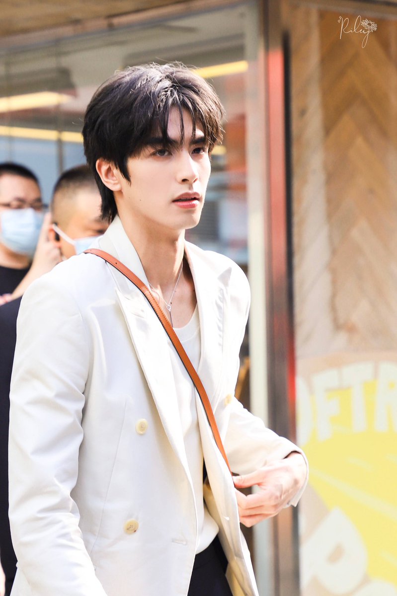 elite_mngmt's tweet photo. [ #威龙 ] 𝟐𝟏𝟎𝟕𝟏𝟕 📸
Christian 𝑥 𝑺𝒕��𝒅𝒊𝒐 𝑼𝒑𝒅𝒂𝒕𝒆

#威龙 #𝑐ℎ𝑟𝑖𝑠𝑡𝑖𝑎𝑛 https://t.co/Dbals5ZcMB