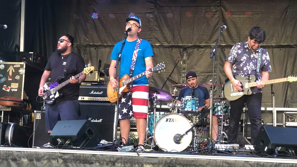 Greatest Show Ever Part 1.
🔥🔥🔥🔥🔥🔥🔥
#texaspoppunk #poppunk #poppunksnotdead #texascity #lagoonfest #fans #thankful #grateful #onefortherecordbooks #memories #bowlingforsoup #greatestshowofsummer #summer #summervibes #summertime #goodtimes #goodvibes #positivevibes