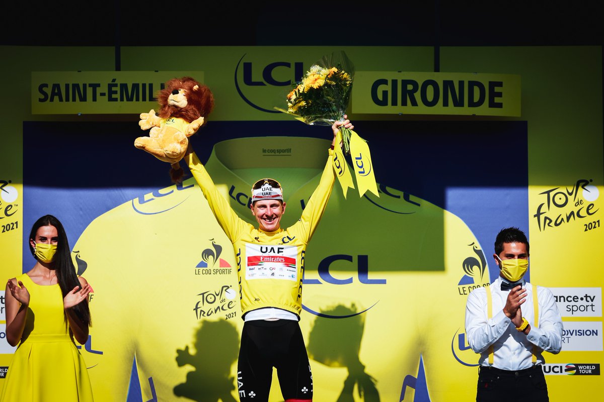 LeTour's tweet image. 💛 RT &amp;amp; follow for the chance to win an @tamaupogi Yellow Jersey with @MaillotjauneLCL 

💛 RT &amp;amp; follow pour tenter de gagner un Maillot Jaune dédicacé par @tamaupogi avec @MaillotjauneLCL 

#TDF2021