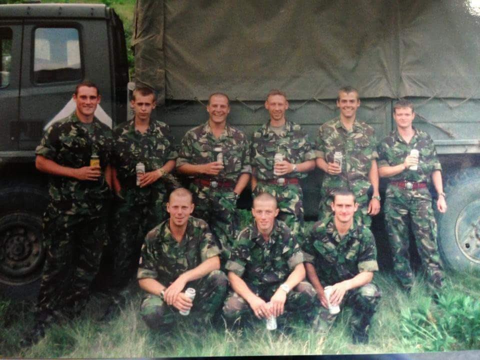 Kosovo 2000. Cracking bunch of lads 🇬🇧