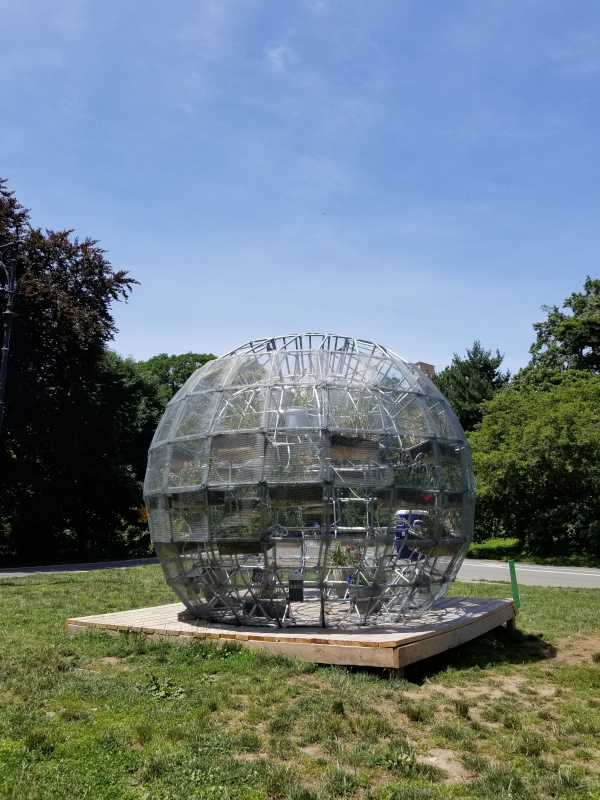MrHonner's tweet photo. I love this mathy art installation at the top of Prospect Park.
https://t.co/RkFlcHHuta
#math #mathchat #mathphoto https://t.co/qbGKx2fwOz