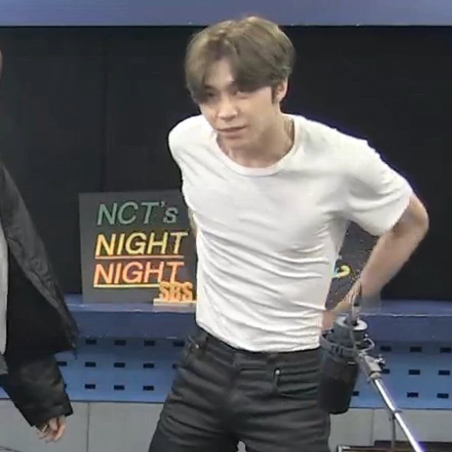 ความหุ่นดี ความหล่อเท่ ความ sex appeal สูงตั่งต่าง จอห์นนี่คือที่สุด the best!