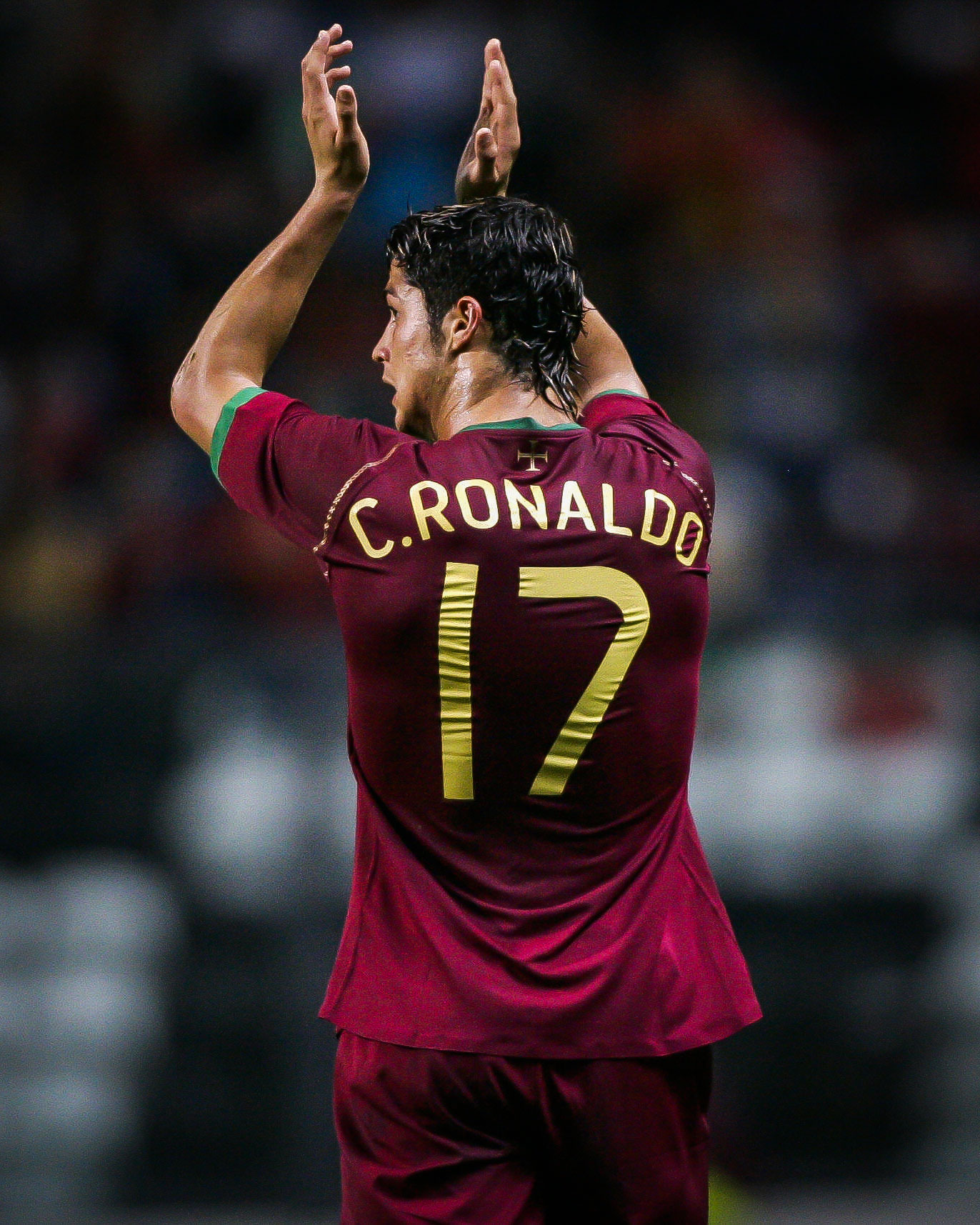 Криштиану роналду в 17. Фото кристиано роналдо. Лионель месси чм 2006. Криштиану роналду 2007. Под номером 2006.