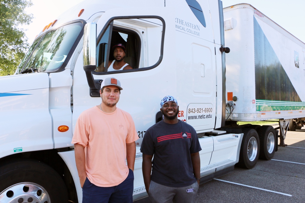 NETC_EDU's tweet photo. Congratulations to our newest CDL graduates!! All three students successfully passed their test and are officially ready to hit the road! For more info about our CDL program, visit us at https://t.co/ZK8ttKhzR0 or call our enrollment center at 800-921-7399. #NETCTrailblazers https://t.co/oAcJgGSOrz