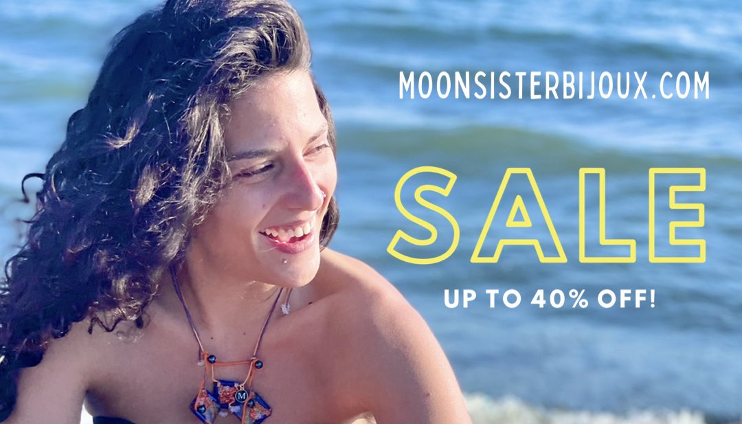 Don’t miss our sale on moonsisterbijoux.com 🤩
Discounts between 20% and 40% off! 

#moonsisterbijoux #jewels #summer #fashion #bijoux #handmadejewelry #salesalesale #discount #promo #shopping