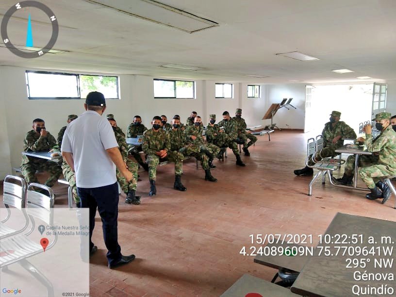 Ejercito_Div5's tweet photo. Con la cooperación del @SENAQuindio y los Profesionales Oficiales de Reserva, se brinda capacitación a los soldados que terminan sus Servicios Militar en el #BatallónAltaMontaña5, con un taller de construcción de proyecto de vida y de resolución de conflictos.
#OctavaBrigada https://t.co/1FJHt4Vwxe