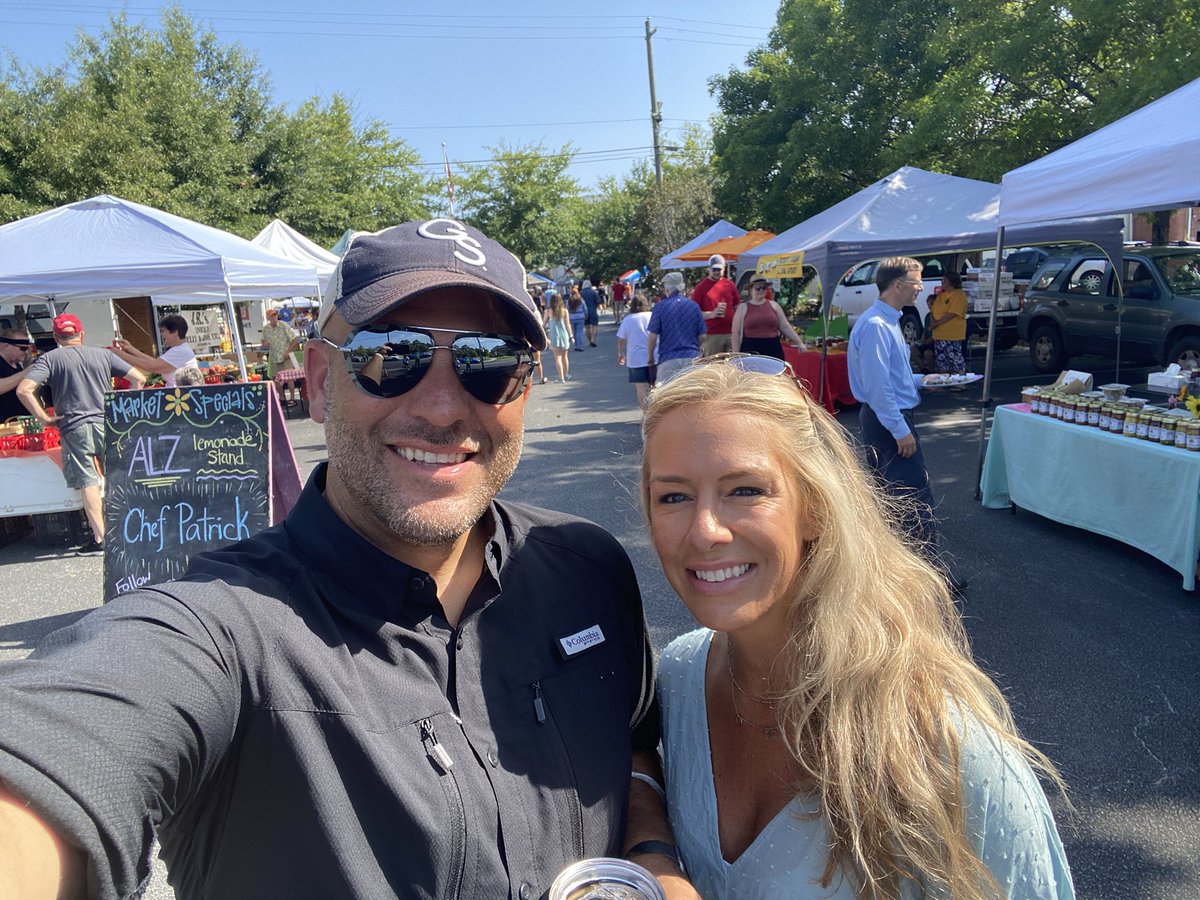 chadlunsford's tweet photo. Thankful to be able to get out in the community &amp; enjoy @BoroFarmMarket … Great People &amp; Great local Businesses! Also a nice Saturday Morning date with @tippylunsford https://t.co/maUlMnFU51