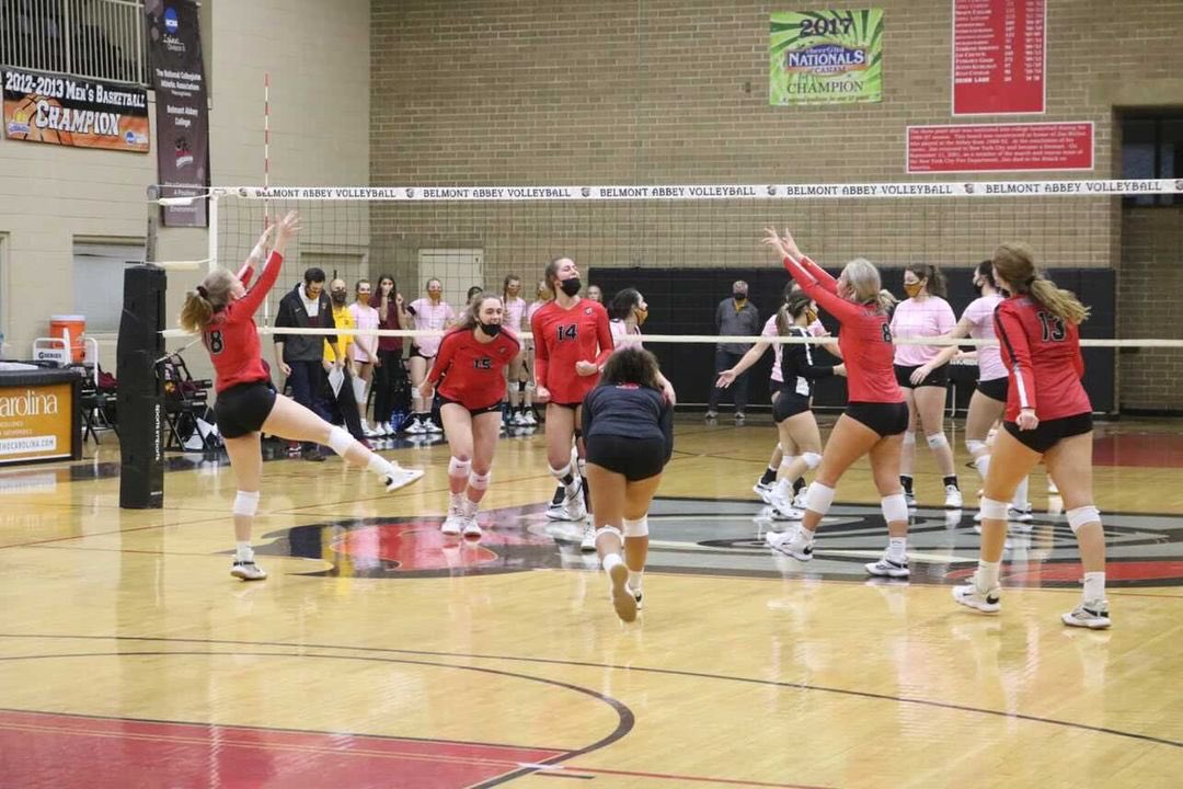 Check out another tremendous submission for favorite photos from the spring of 2021 by @abbeywvolleyball!
