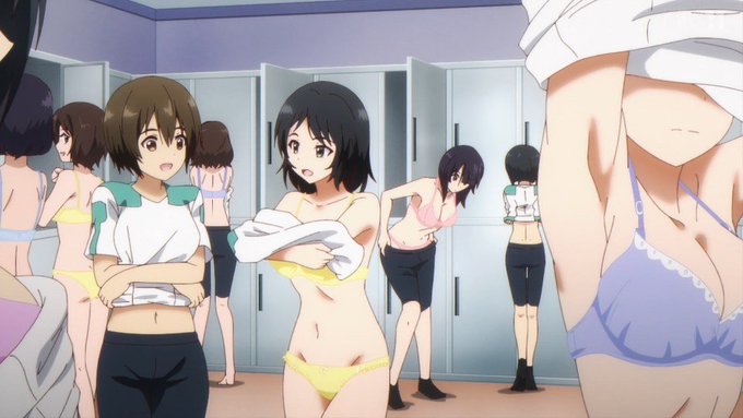 鼻血出して興奮するほのかちゃんの素晴らしい大きさの大きい下着おっぱいと程よく引き締まった生のお腹見てるこっちが鼻血出そうですお兄様ワールドは女の子のおっぱいの大きさが優等生ばかりで素晴らしいですね#魔法科高校の優等生 #mahouka 