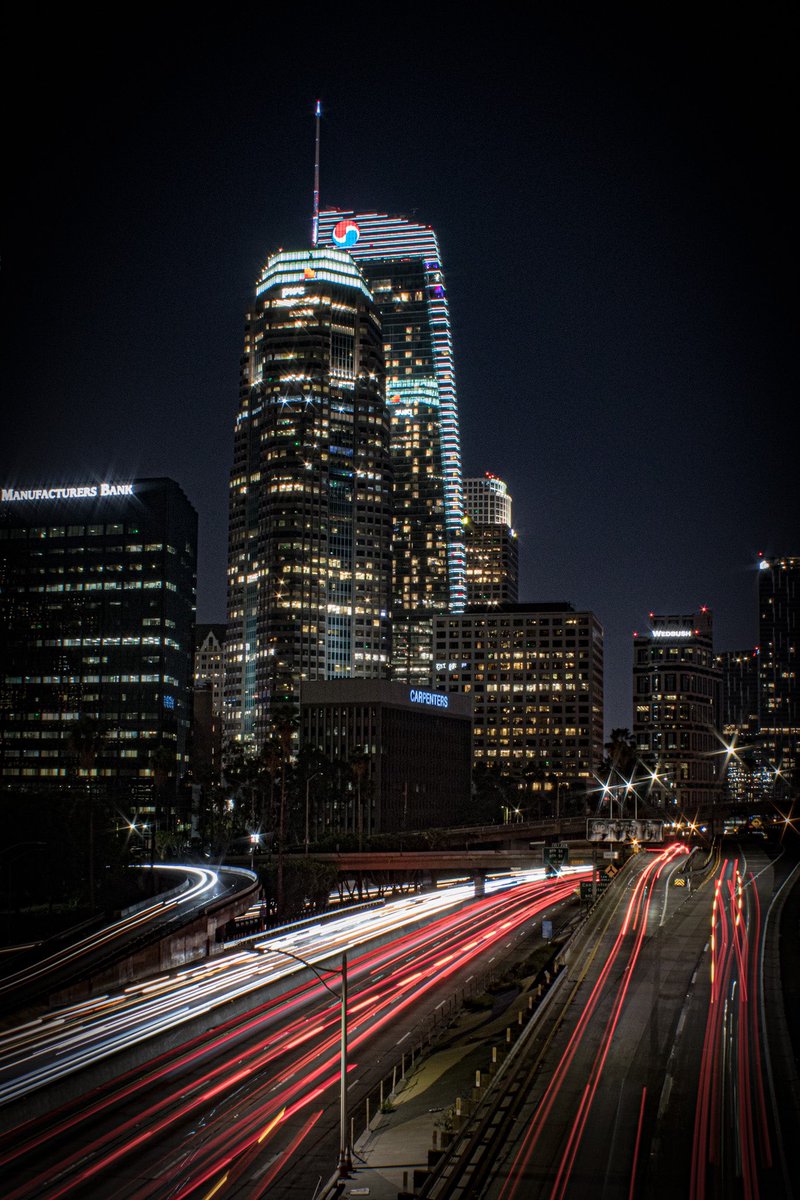 PhotographyOf3's tweet photo. Those LA Lights ππΈ
#lalights #losangeles #love #losangelesphotographer #losangelesphotography #photography #takenbyme #followformore #nightphotography #nightout #canonphotography #canon #canon7d https://t.co/STjSUrDxgO