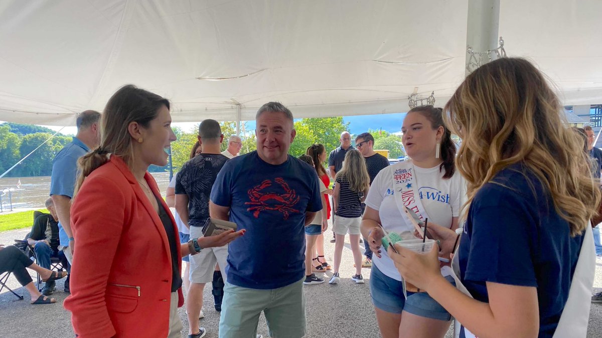 SenatorHinchey's tweet photo. #WishFest in Amsterdam is a joyful community event that helps @MakeAWishNENY grant one-of-a-kind wishes to local children battling critical illnesses. It was an honor to attend this year & present organizers with a Proclamation for the work they do to change lives & inspire hope. https://t.co/8JC3zEdamB