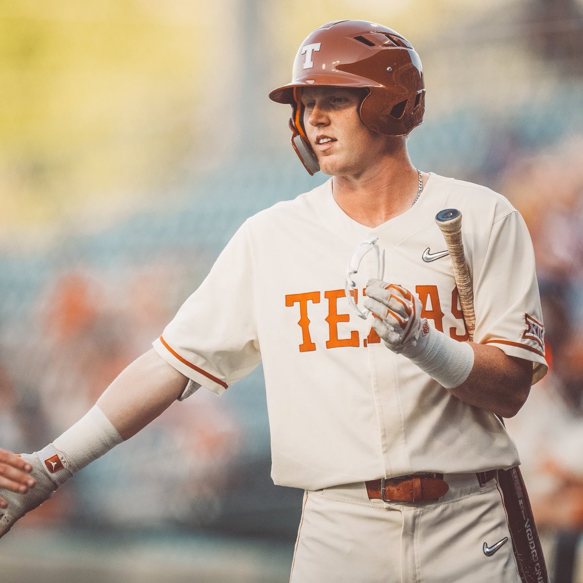 TexasBaseball's tweet photo. Happy birthday to a couple of #Longhorns4Life, @kylejohnston834 and @r_reynolds5!
#HookEm | #ProHorns https://t.co/MiQWOH2iqQ