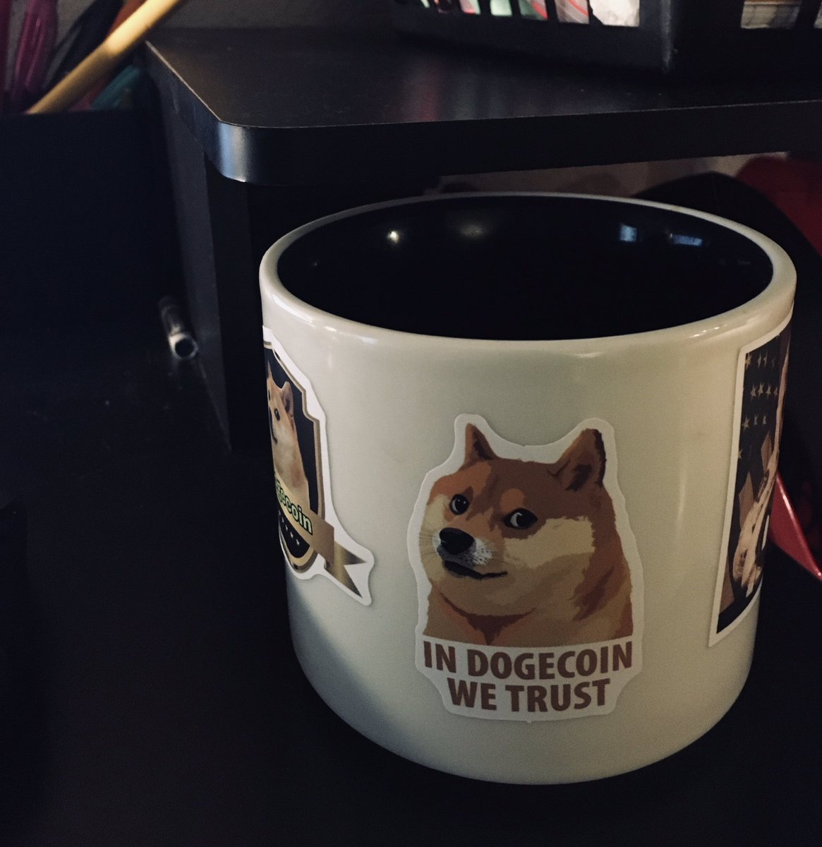 A little reminder while I’m having a my morning cup of Jehovah. HODL your doge! 🐕❤️✌️🥸

Stickers @ edckanda.com/collections/co….  

#doge #dogetothemoon #Crypto #Cryptocurency #DogeCoinTo1Dollar #dogecoin #dogearmy #dogefam